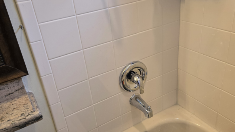 Tub and Shower Fixtures Fort Services