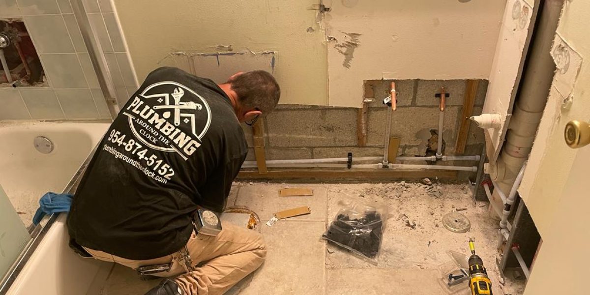 Tub and Shower Fixtures Fort Lauderdale